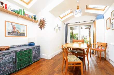 High Street, Didcot, OX11, Image 25