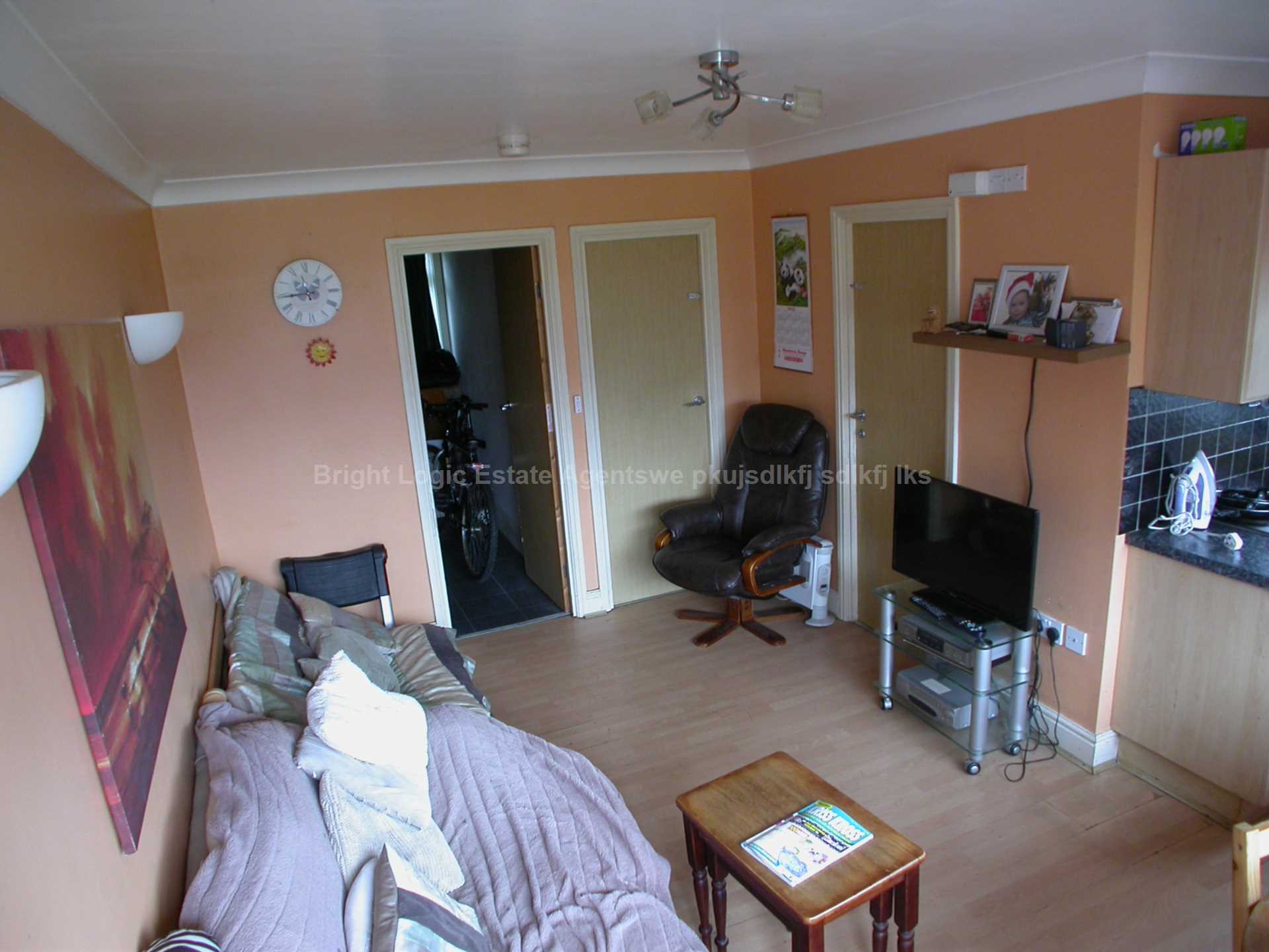 Clear Springs Chalet Park, Low Road, CO12 3TS, Image 4