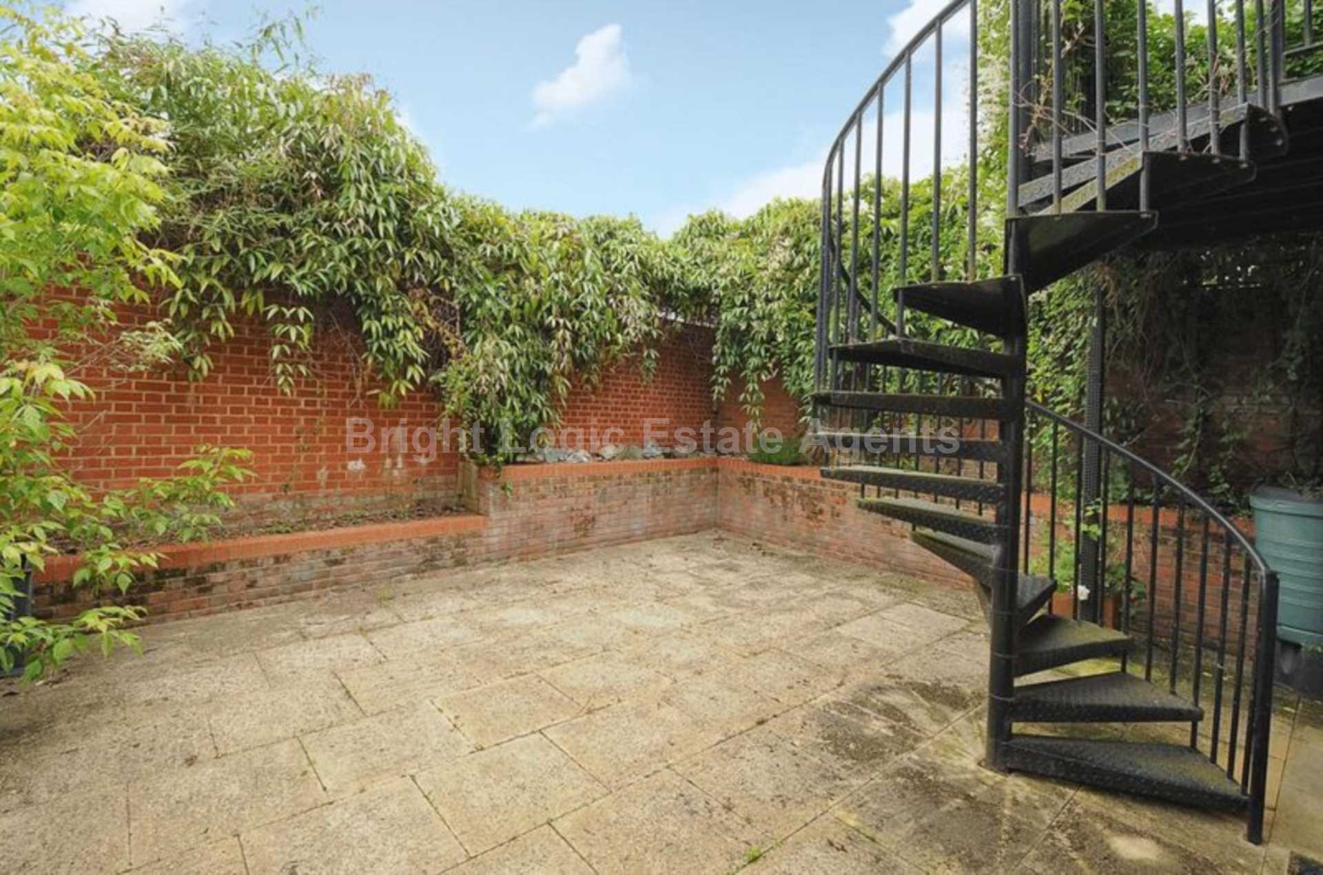 Brookmead Drive, Wallingford, OX10 9bn, England, Image 11