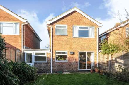 Vale Avenue, Grove, OX12 7NS, Image 1