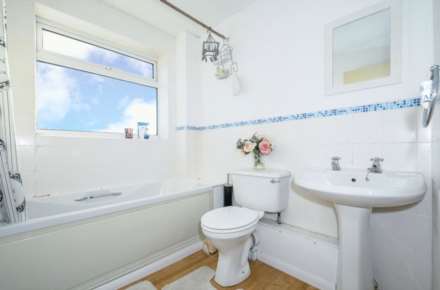 Vale Avenue, Grove, OX12 7NS, Image 3