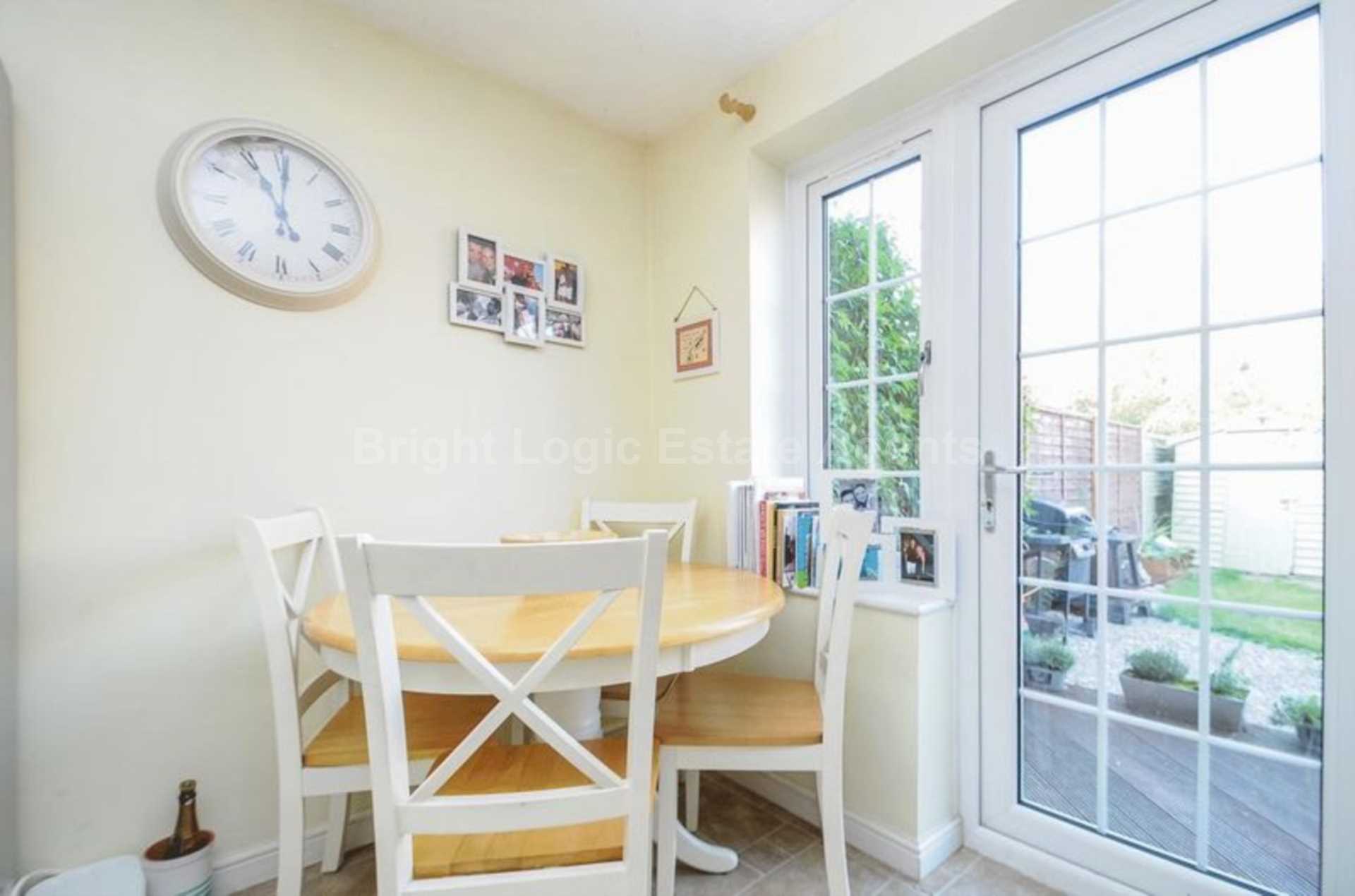 21 Summer Meadows, Crescent Link, Waterside, Image 5