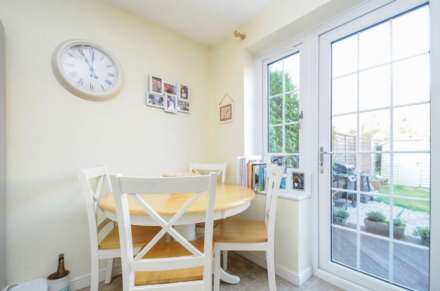 21 Summer Meadows, Crescent Link, Waterside, Image 5