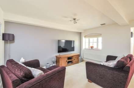 Talbot Crescent, London, NW4 4HP, Image 28