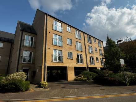 Property For Rent  Skipper Way, Little Paxton, St Neots