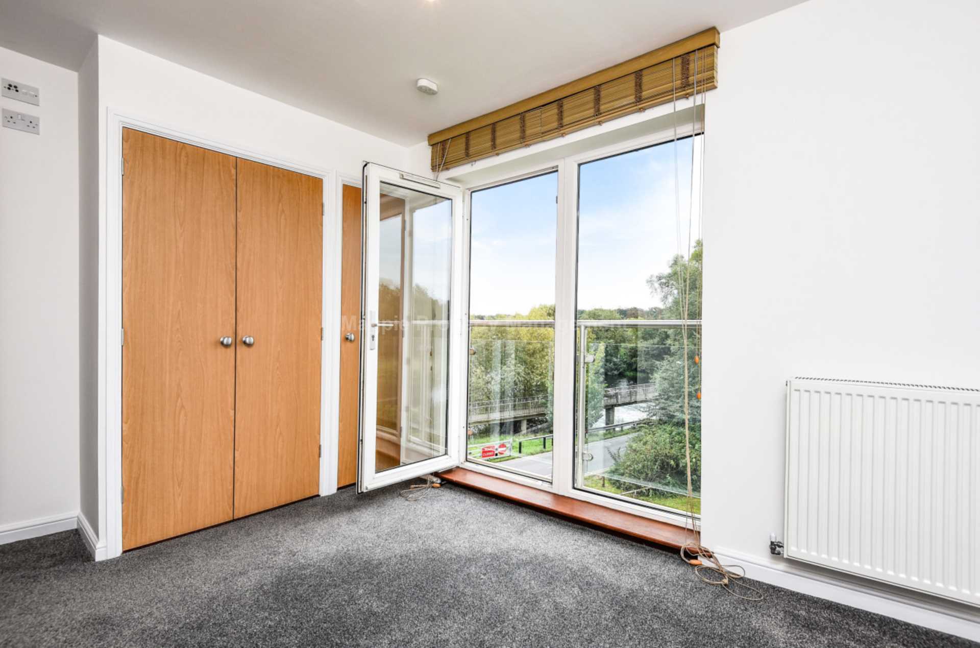 Little Paxton, Image 4