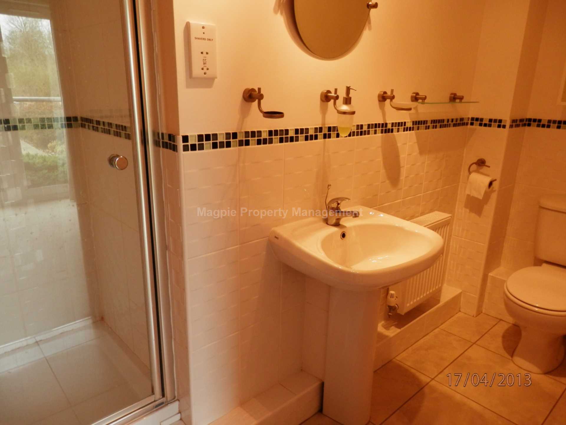 Little Paxton, Image 9