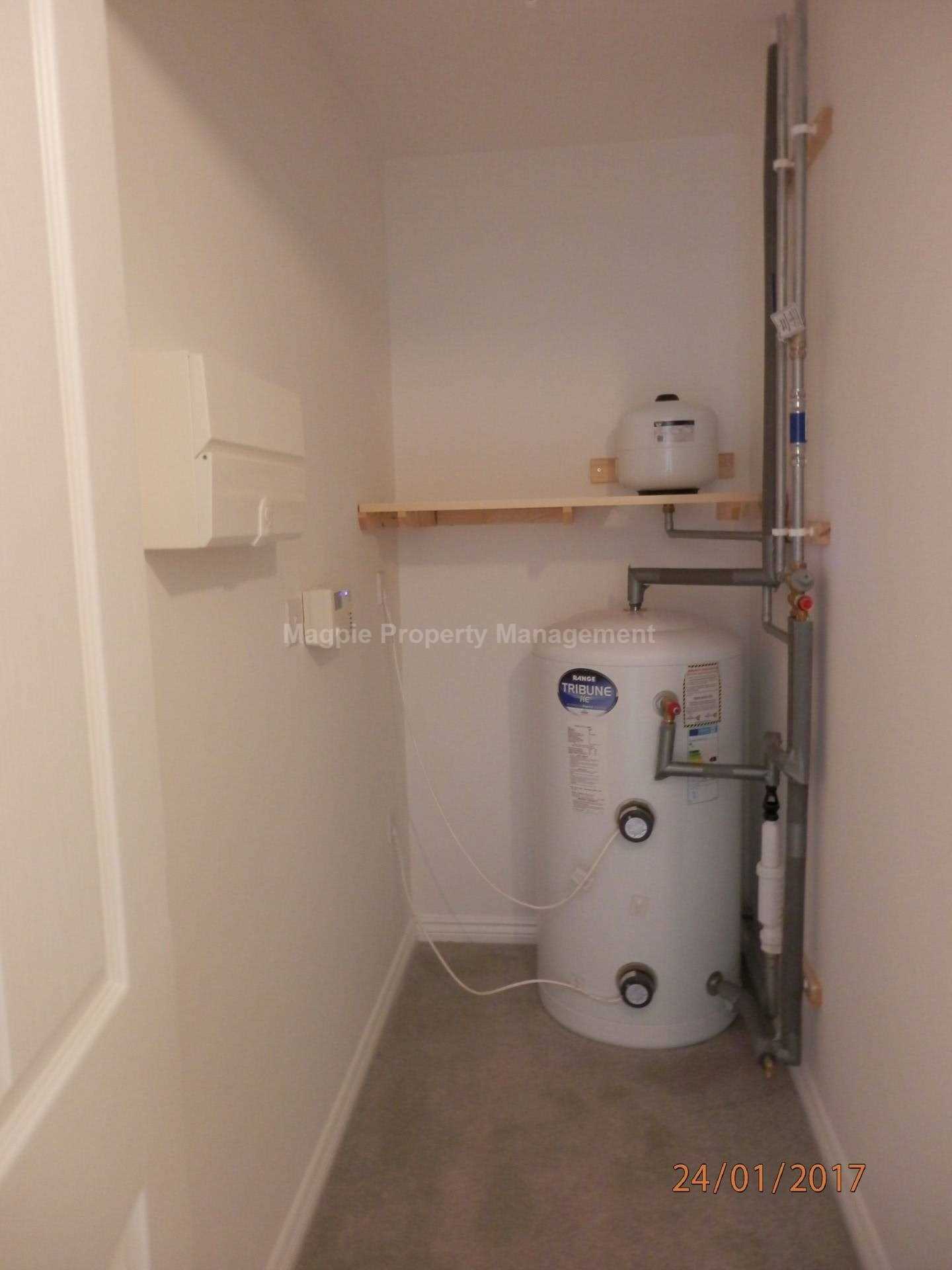 Little Paxton, Image 8