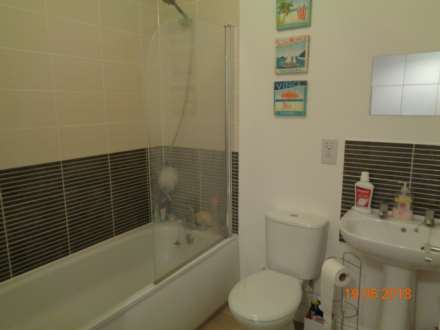 Little Paxton, Image 10