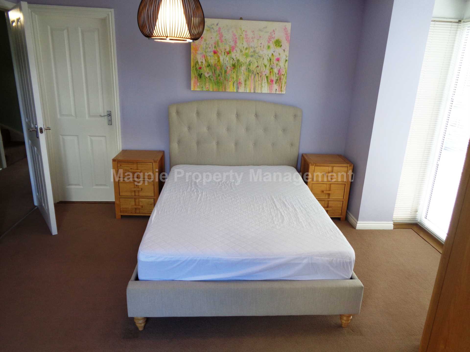 Little Paxton, Image 17