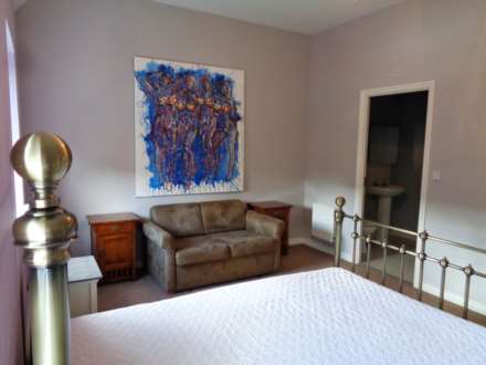 Little Paxton, Image 5