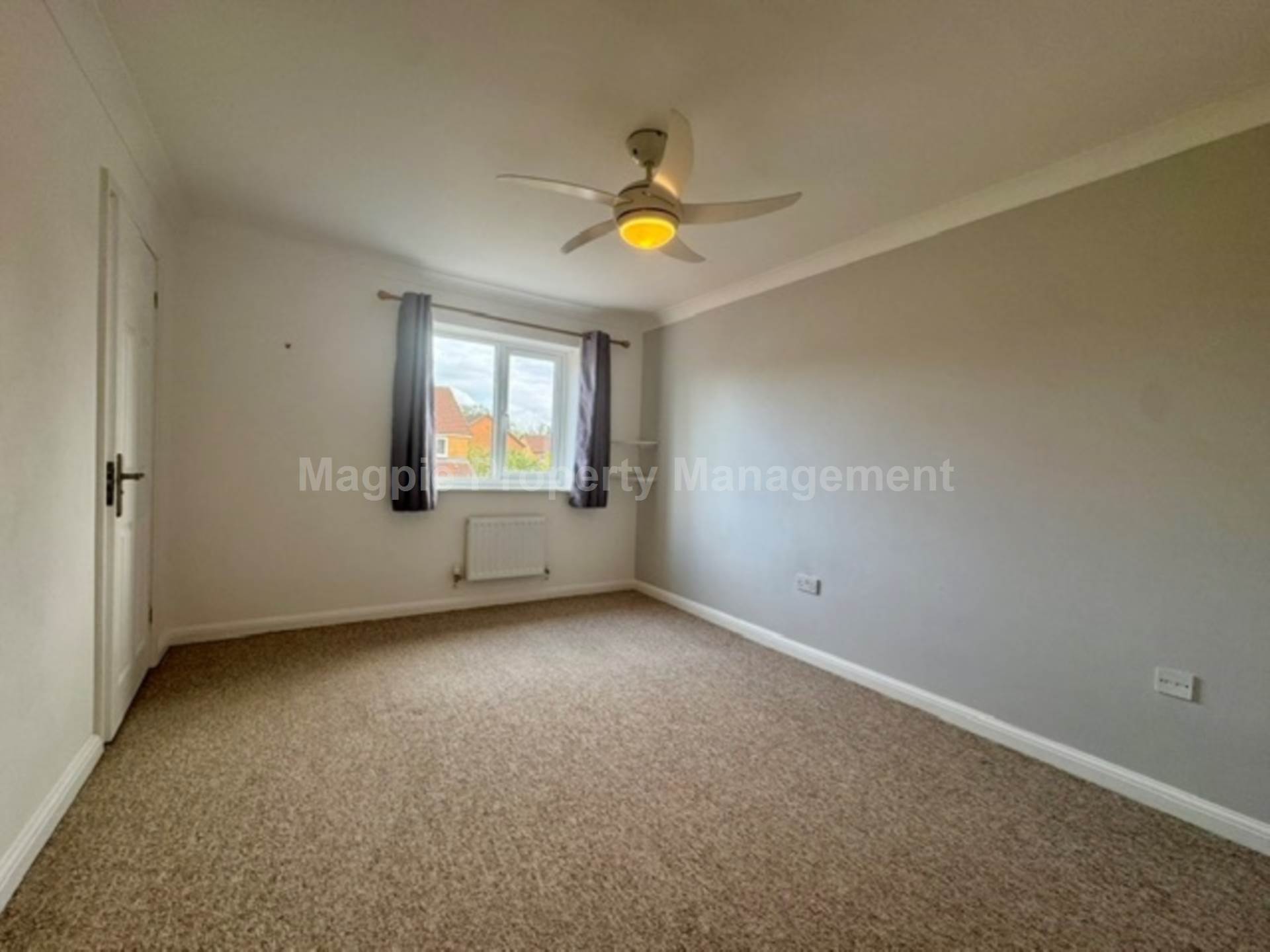 Hawkesford Way, St Neots, Image 16