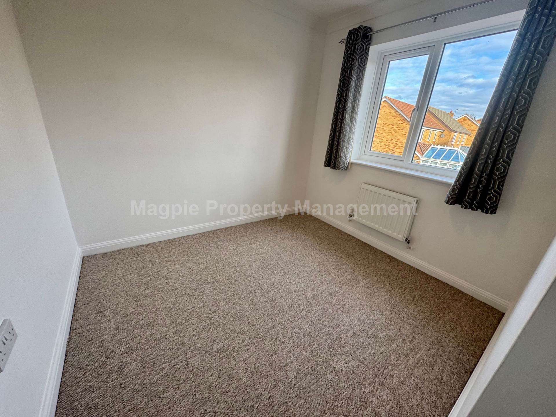 Hawkesford Way, St Neots, Image 24