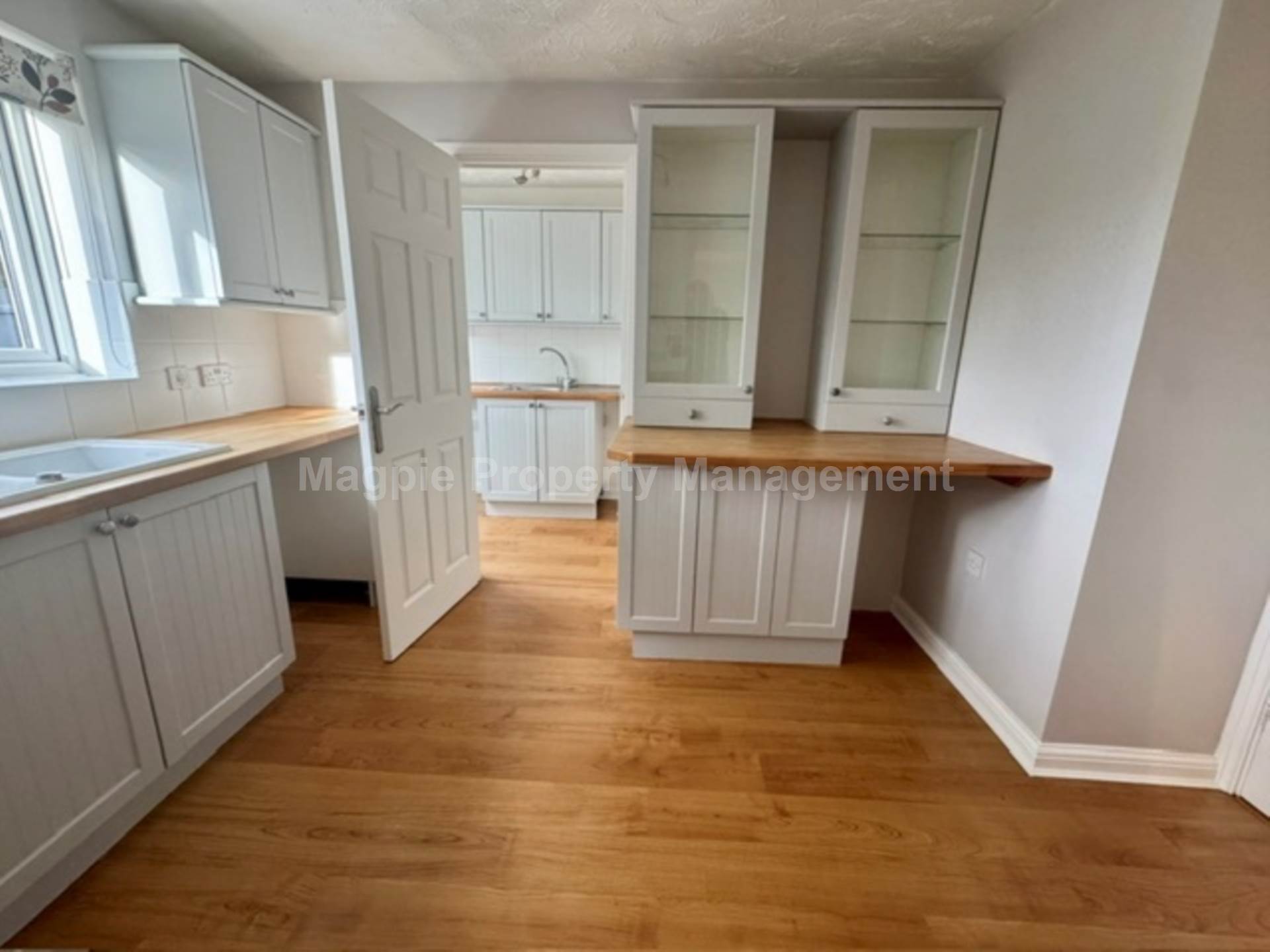 Hawkesford Way, St Neots, Image 6