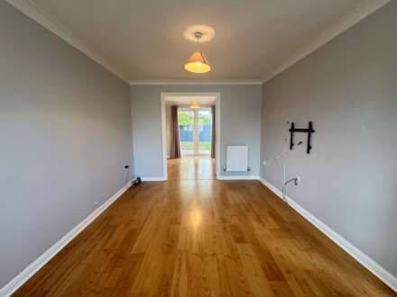Hawkesford Way, St Neots, Image 10