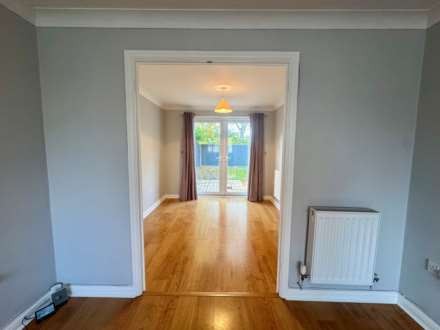 Hawkesford Way, St Neots, Image 13