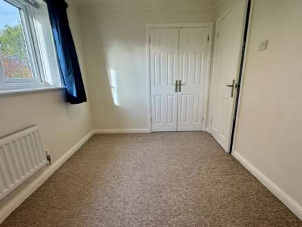 Hawkesford Way, St Neots, Image 20