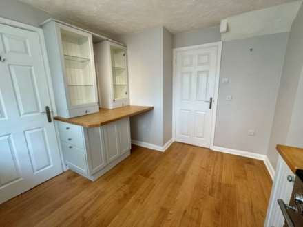 Hawkesford Way, St Neots, Image 4