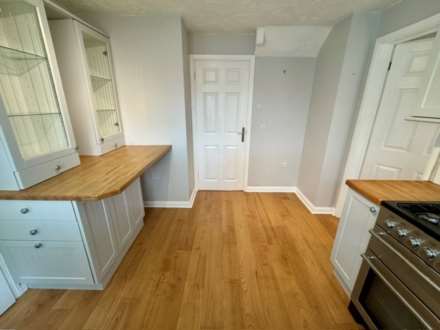 Hawkesford Way, St Neots, Image 5