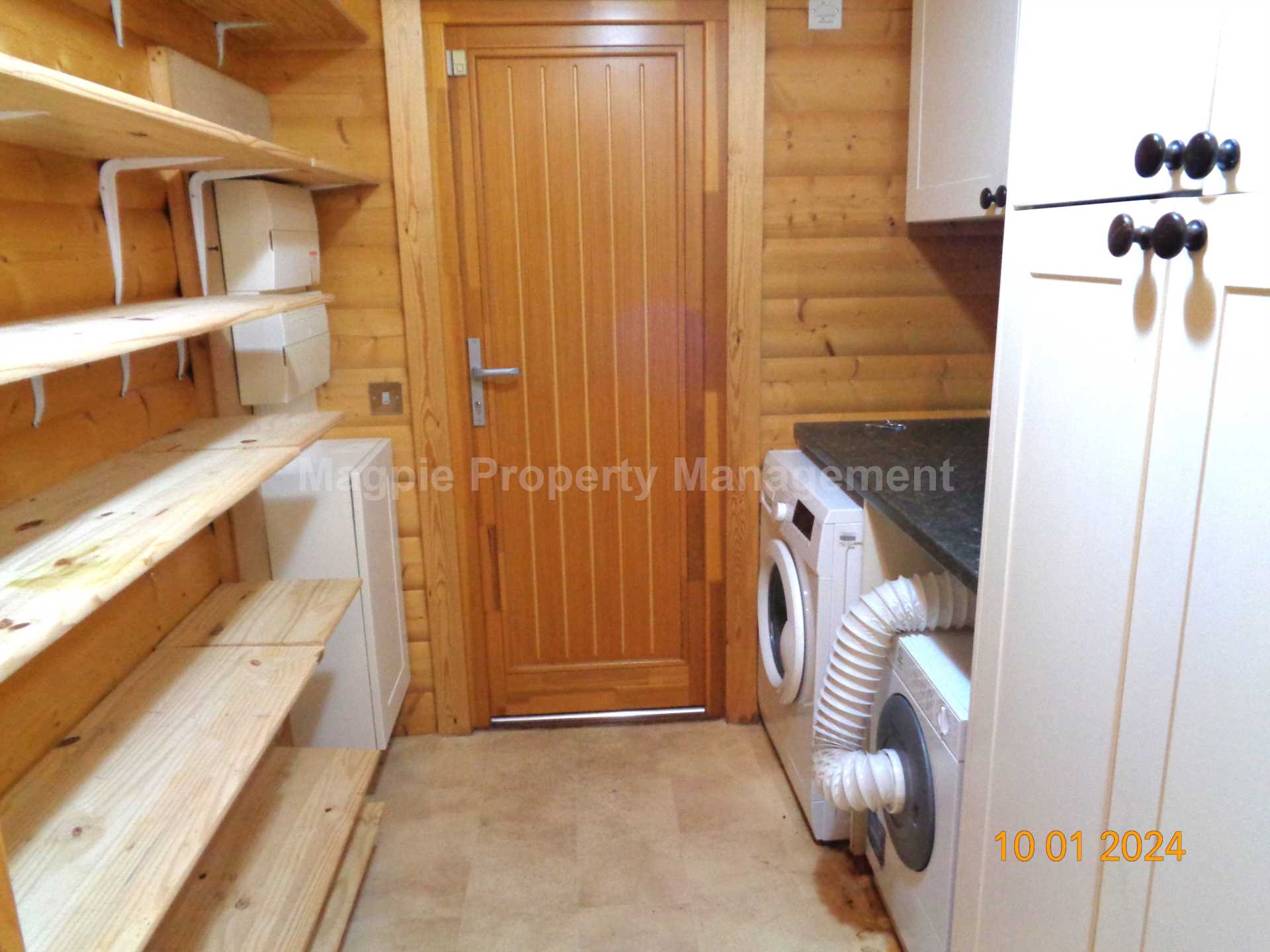 Abbotsley Hardwicke, Image 12