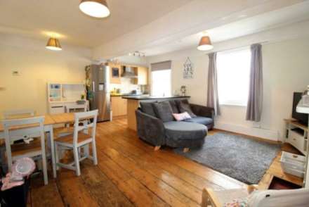 St Neots, Image 1