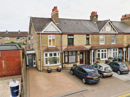 St Neots