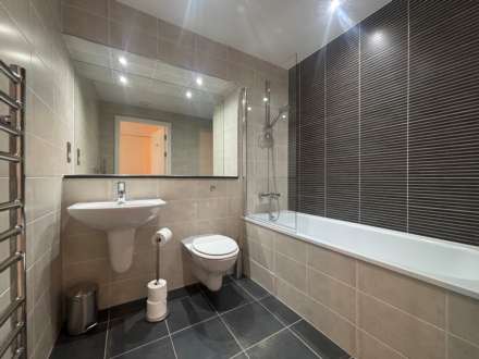 Bury, Image 12
