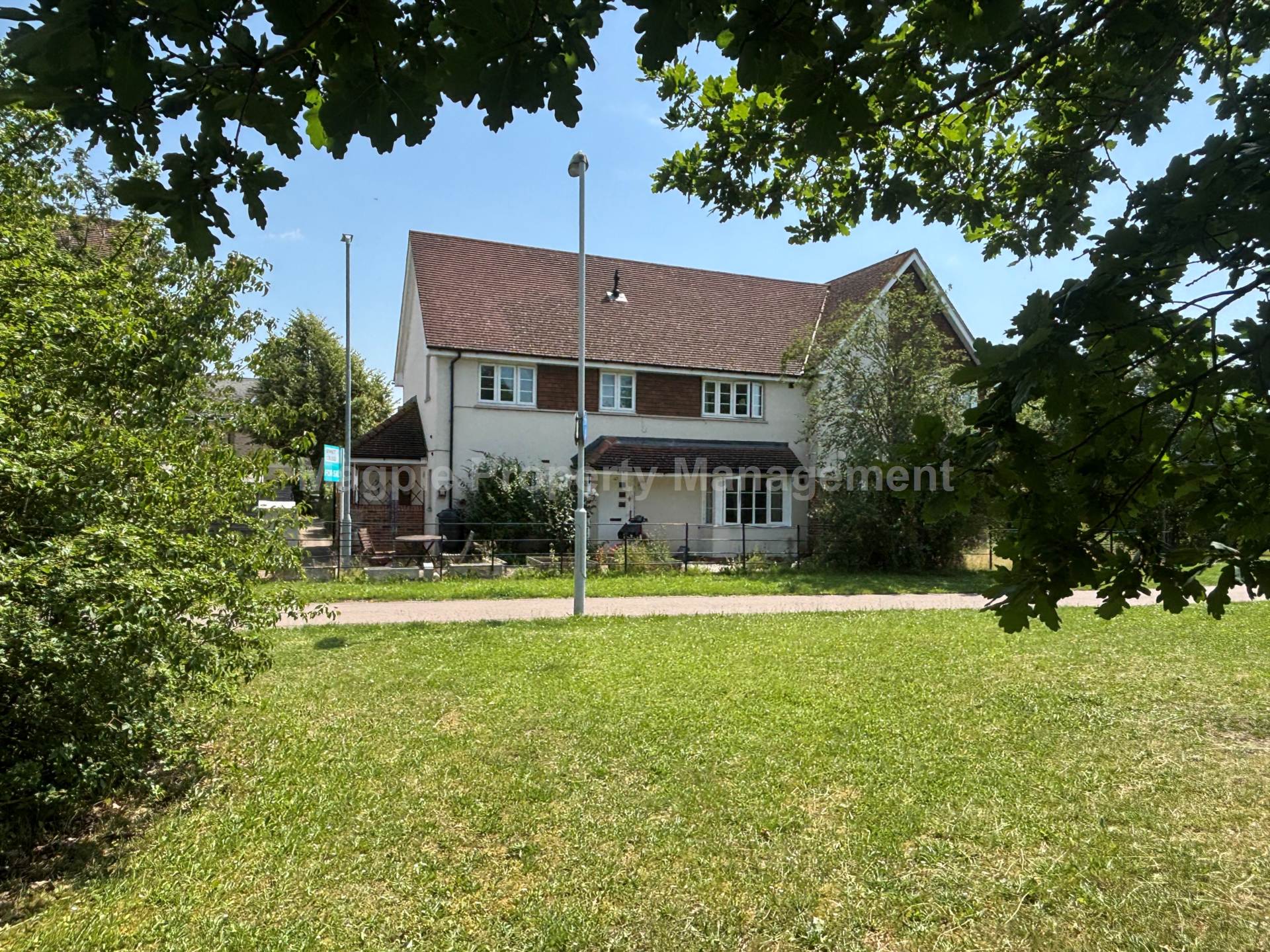 Loves Farm, Image 1