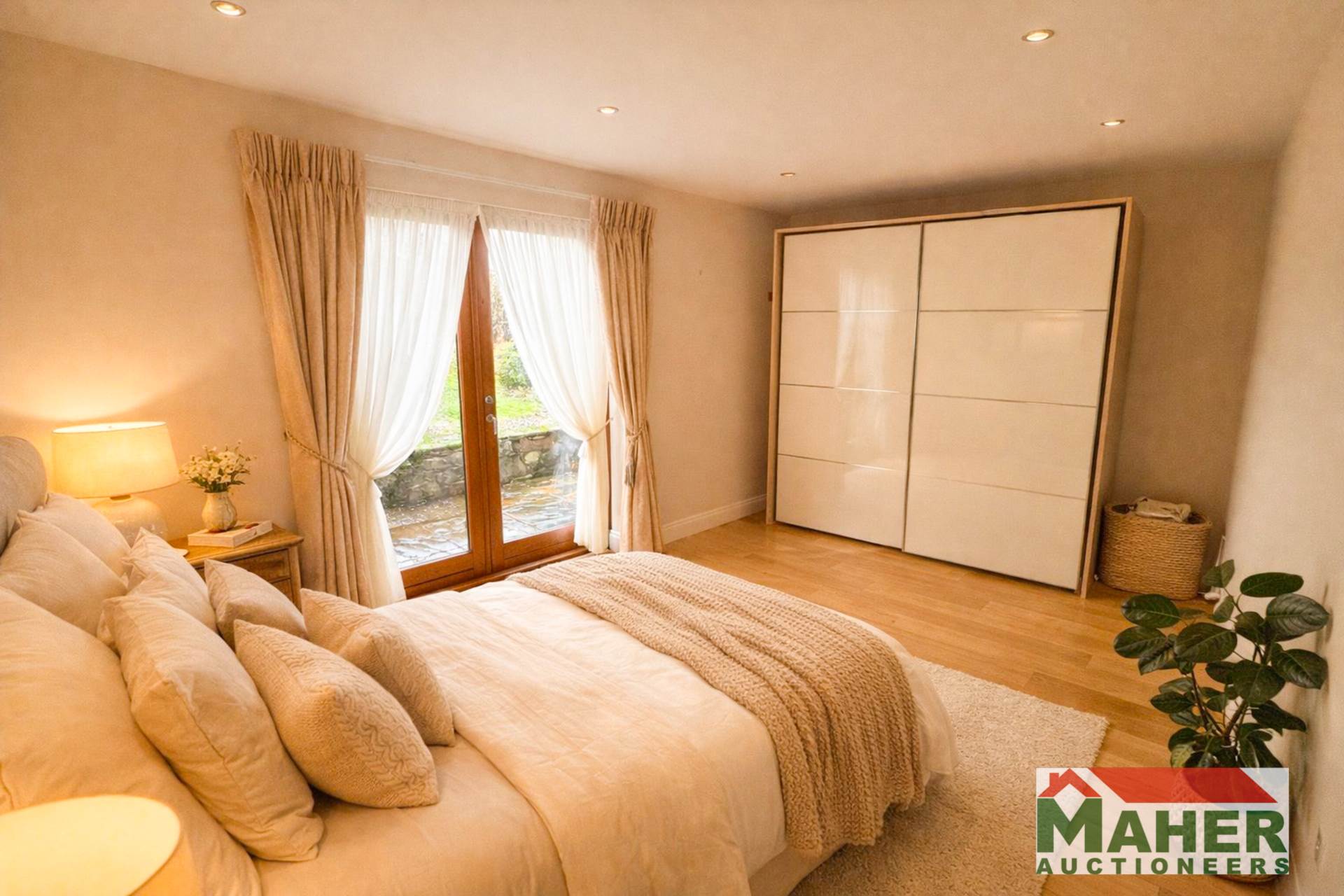 Riverview Cottage, Holycross E41 F2V8 Riverview Cottage, Holycross E41 F2V8