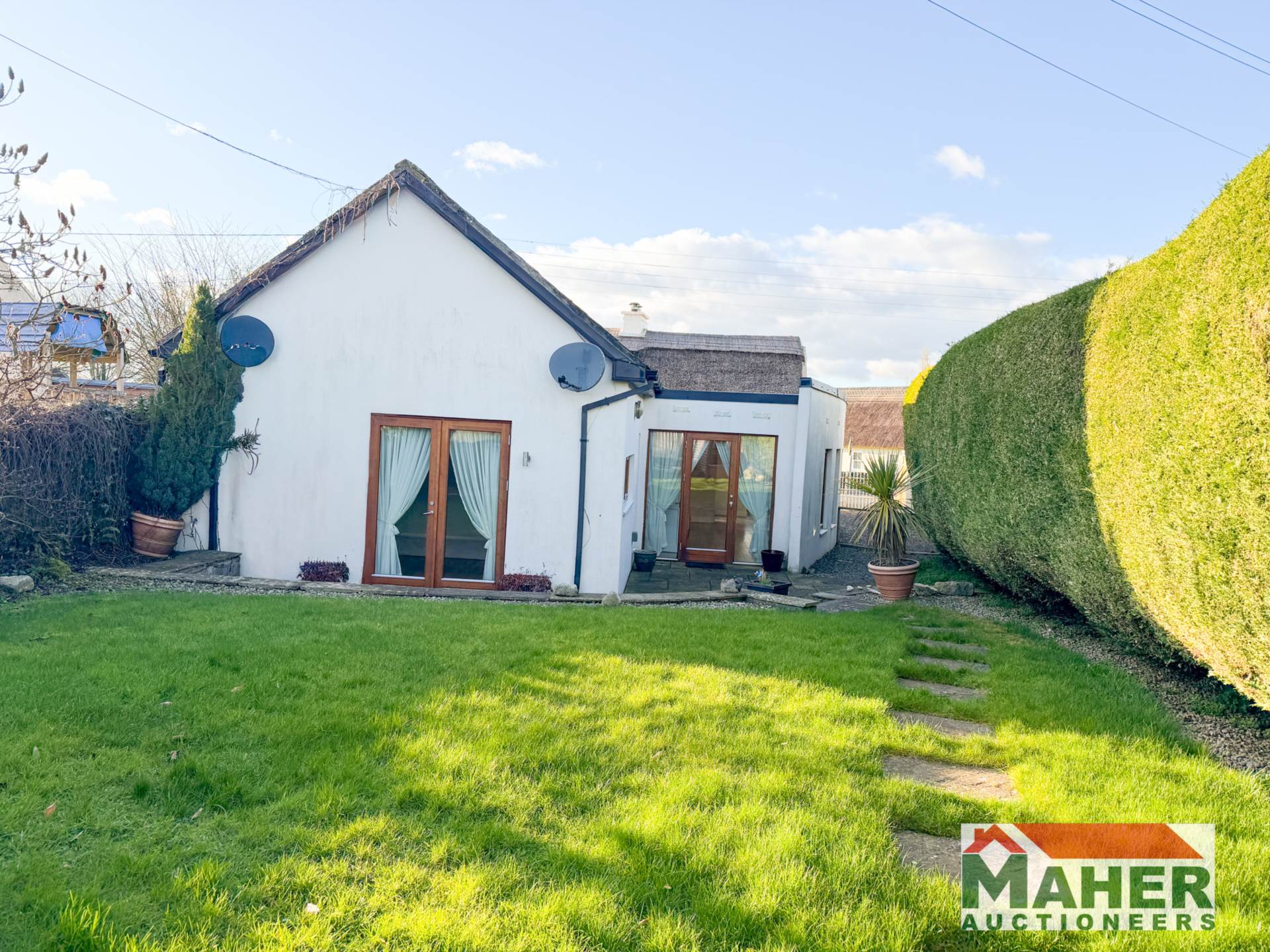 Riverview Cottage, Holycross E41 F2V8 Riverview Cottage, Holycross E41 F2V8