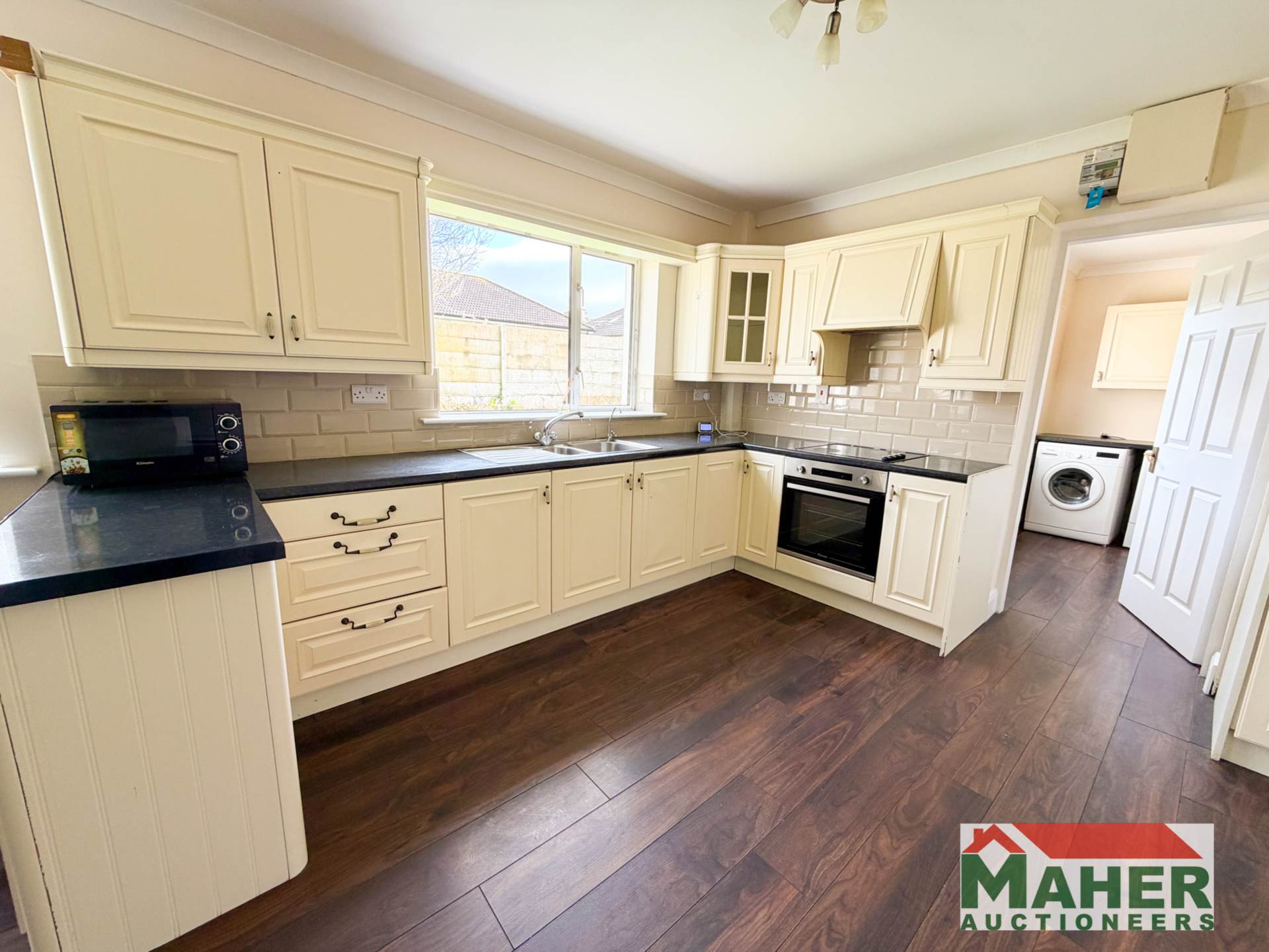 16 College Court, Cahir E21 FA02 16 College Court, Cahir E21 FA02