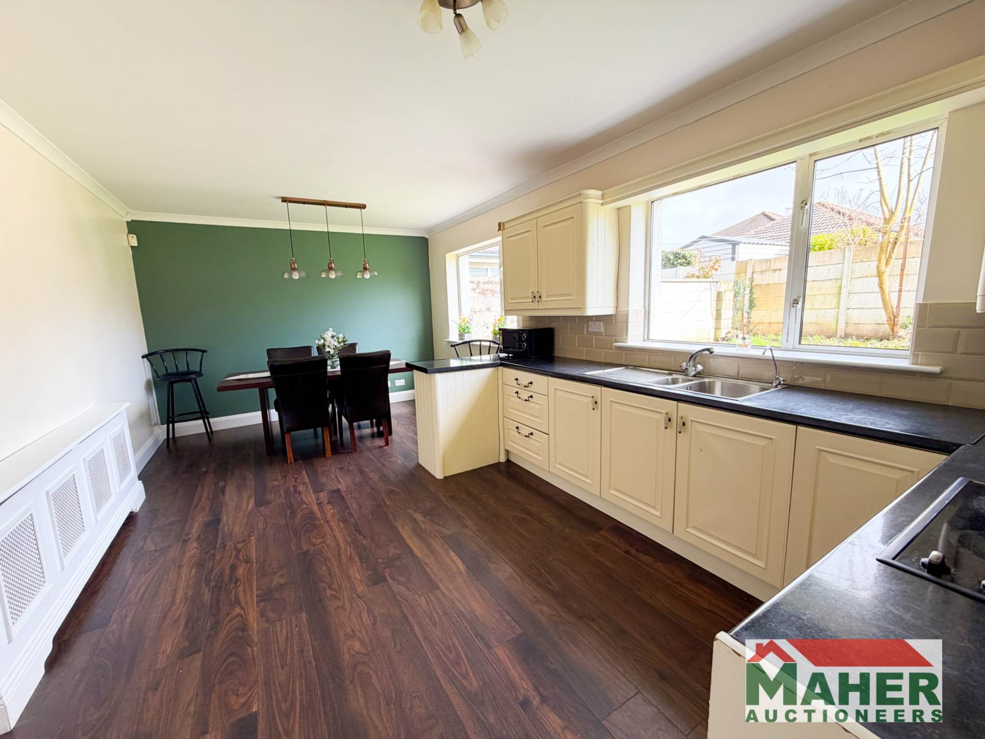 16 College Court, Cahir E21 FA02 16 College Court, Cahir E21 FA02