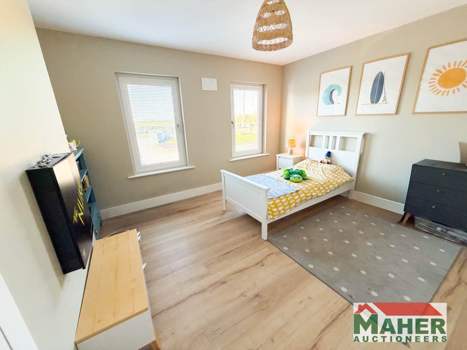 Thurlesbeg, Cashel E25 D328