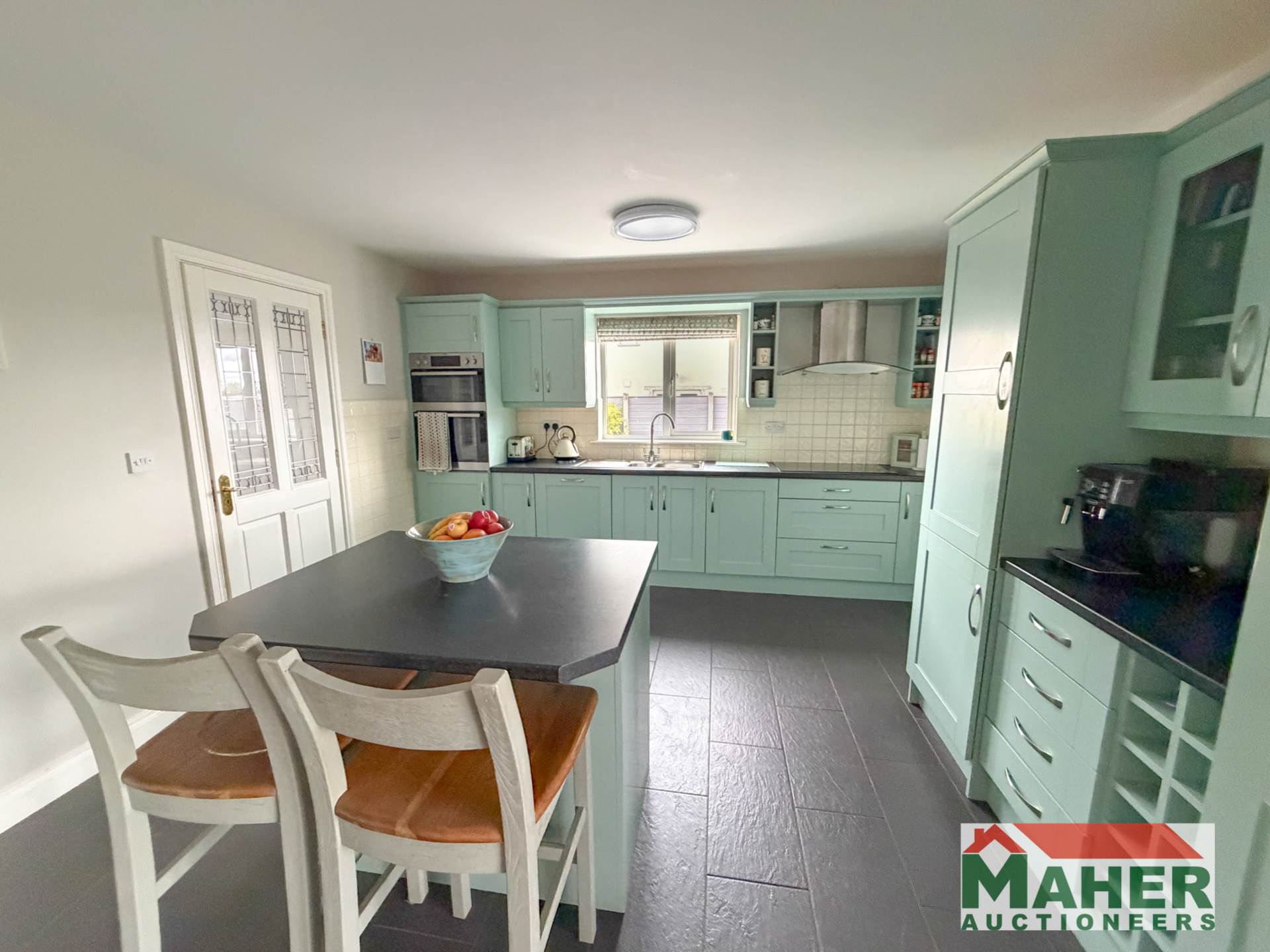 20 West Meadows, Boherlahan, E25 A972