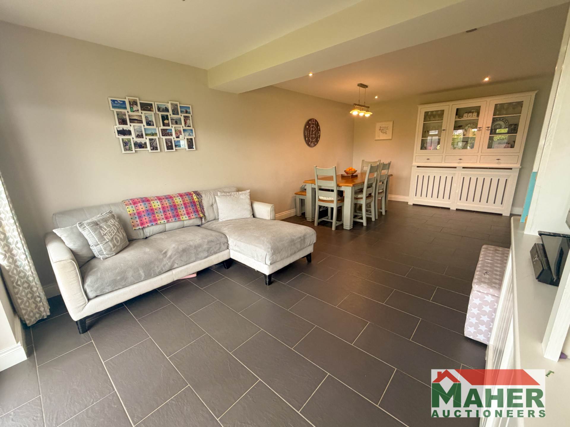 20 West Meadows, Boherlahan, E25 A972