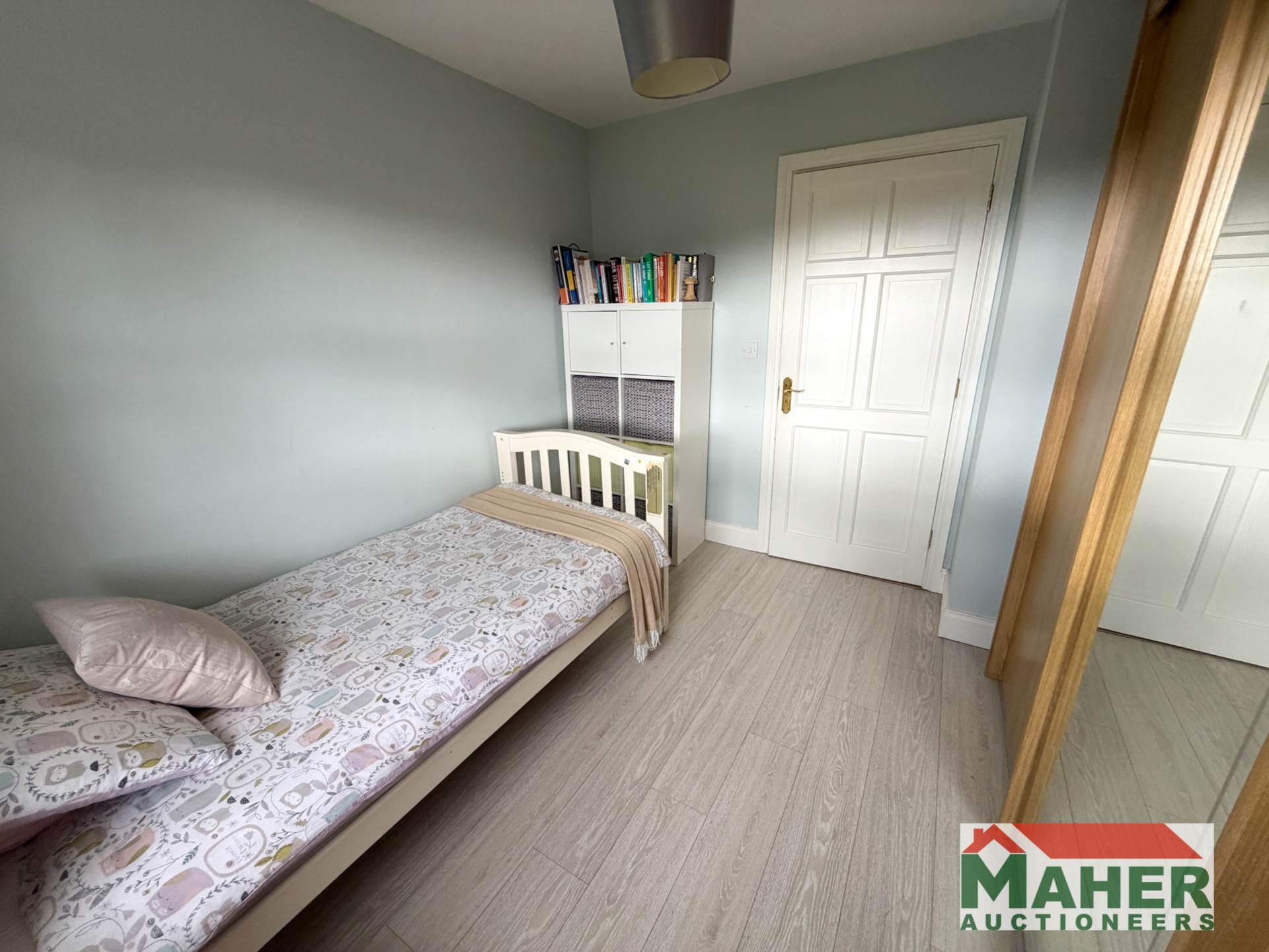 20 West Meadows, Boherlahan, E25 A972