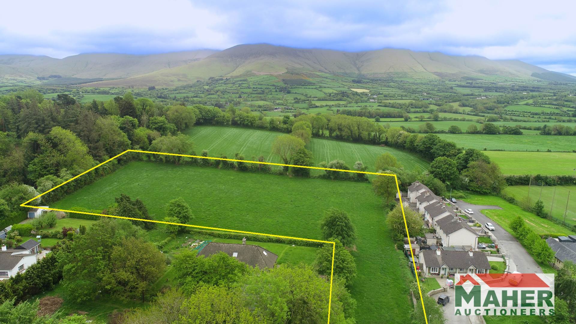 2.6 acres Lisvarrinane, Glen of Aherlow