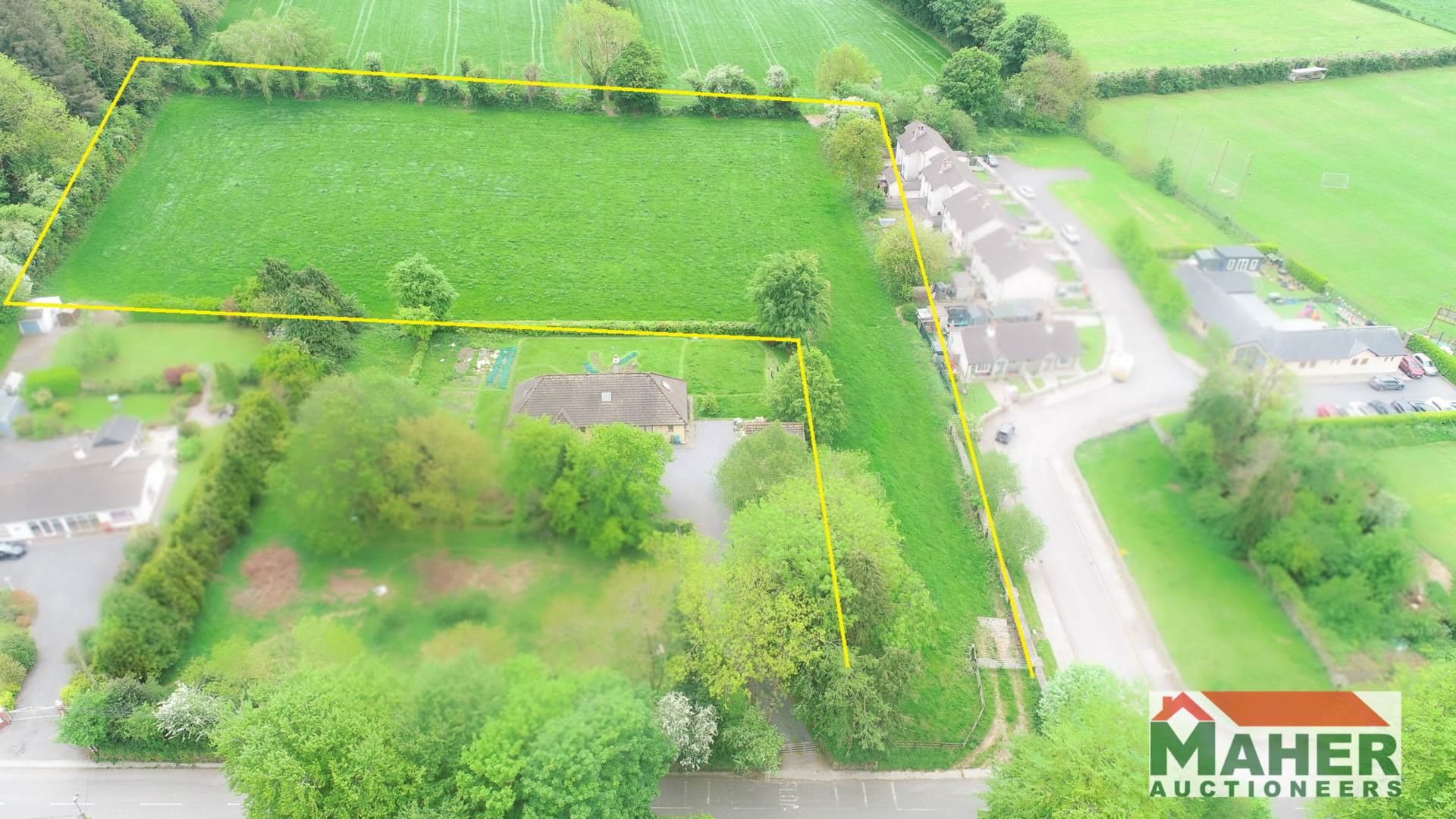 2.6 acres Lisvarrinane, Glen of Aherlow 2.6 acres Lisvarrinane, Glen of Aherlow