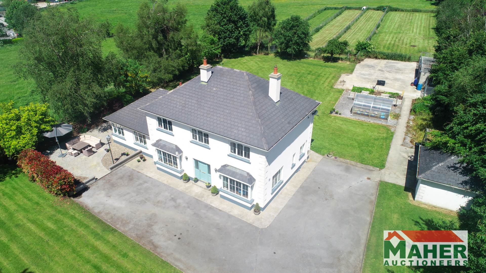 Castlepark, Golden, Co. Tipperary E25 F992 Castlepark, Golden, Co. Tipperary E25 F992