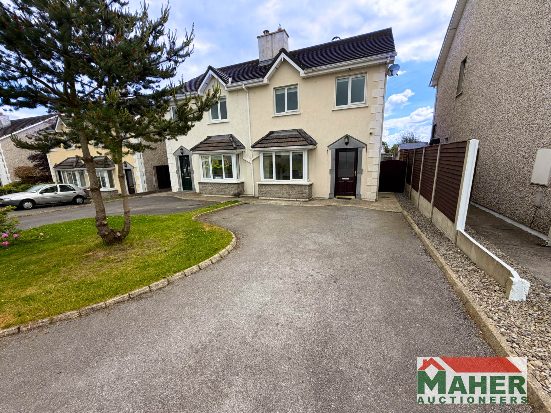 29 Rockwood, Old Road