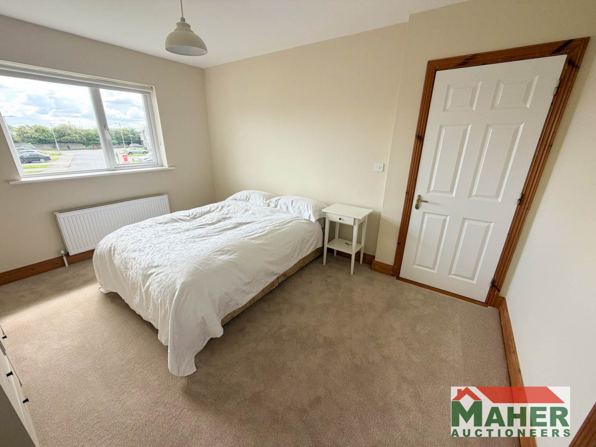 29 Rockwood, Old Road