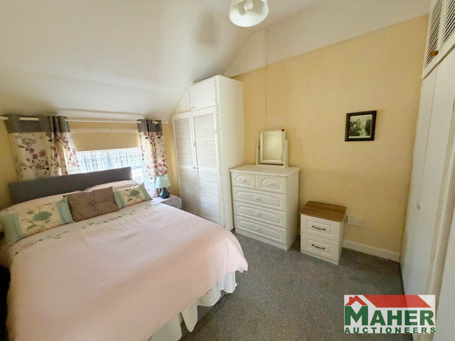 Boherclough St, Annacarty Boherclough St, Annacarty