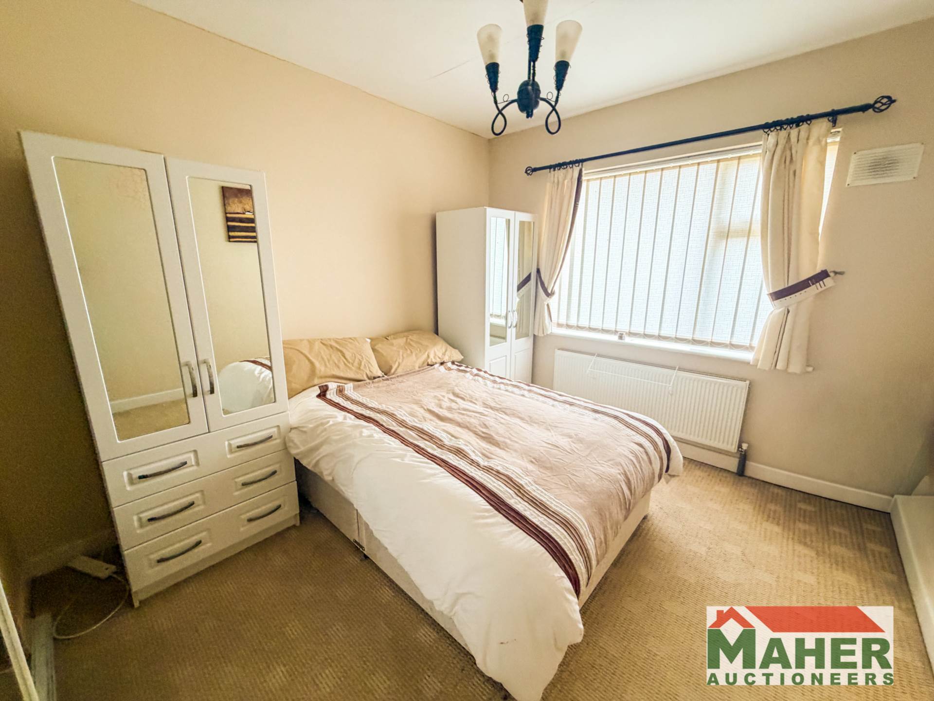 Lisloran, Cashel E25 YW13 Lisloran, Cashel E25 YW13