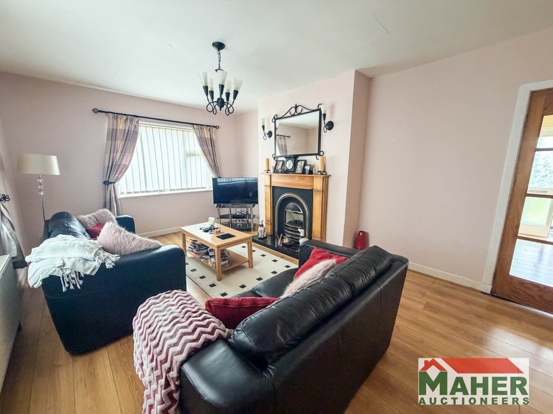 Lisloran, Cashel E25 YW13 Lisloran, Cashel E25 YW13