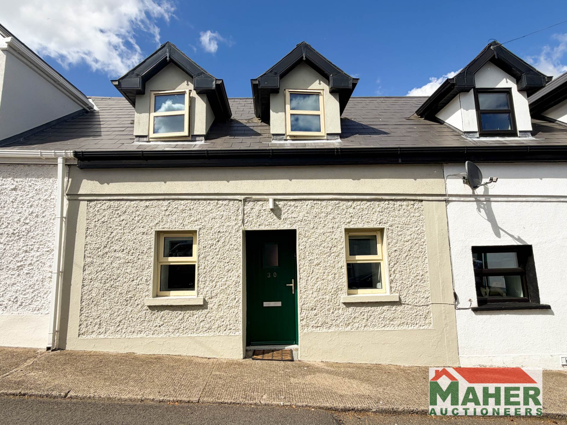 30 Mountain Road, Cahir