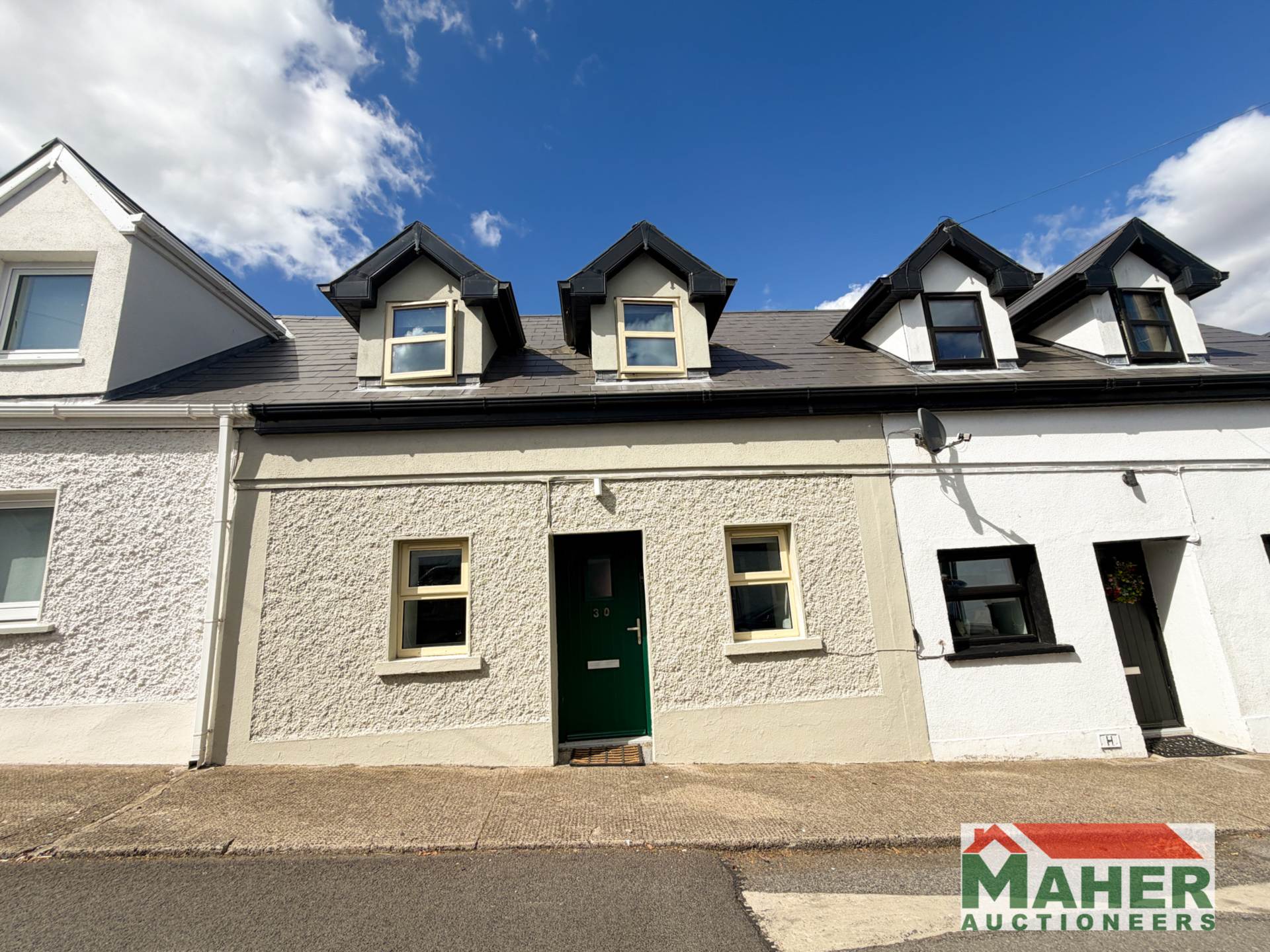 30 Mountain Road, Cahir