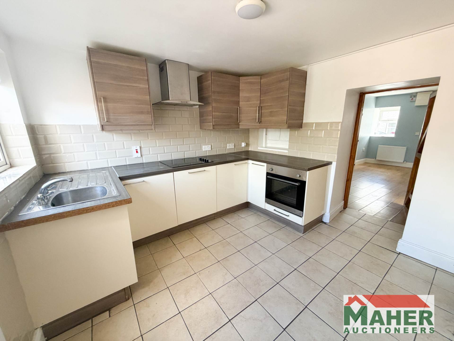 30 Mountain Road, Cahir