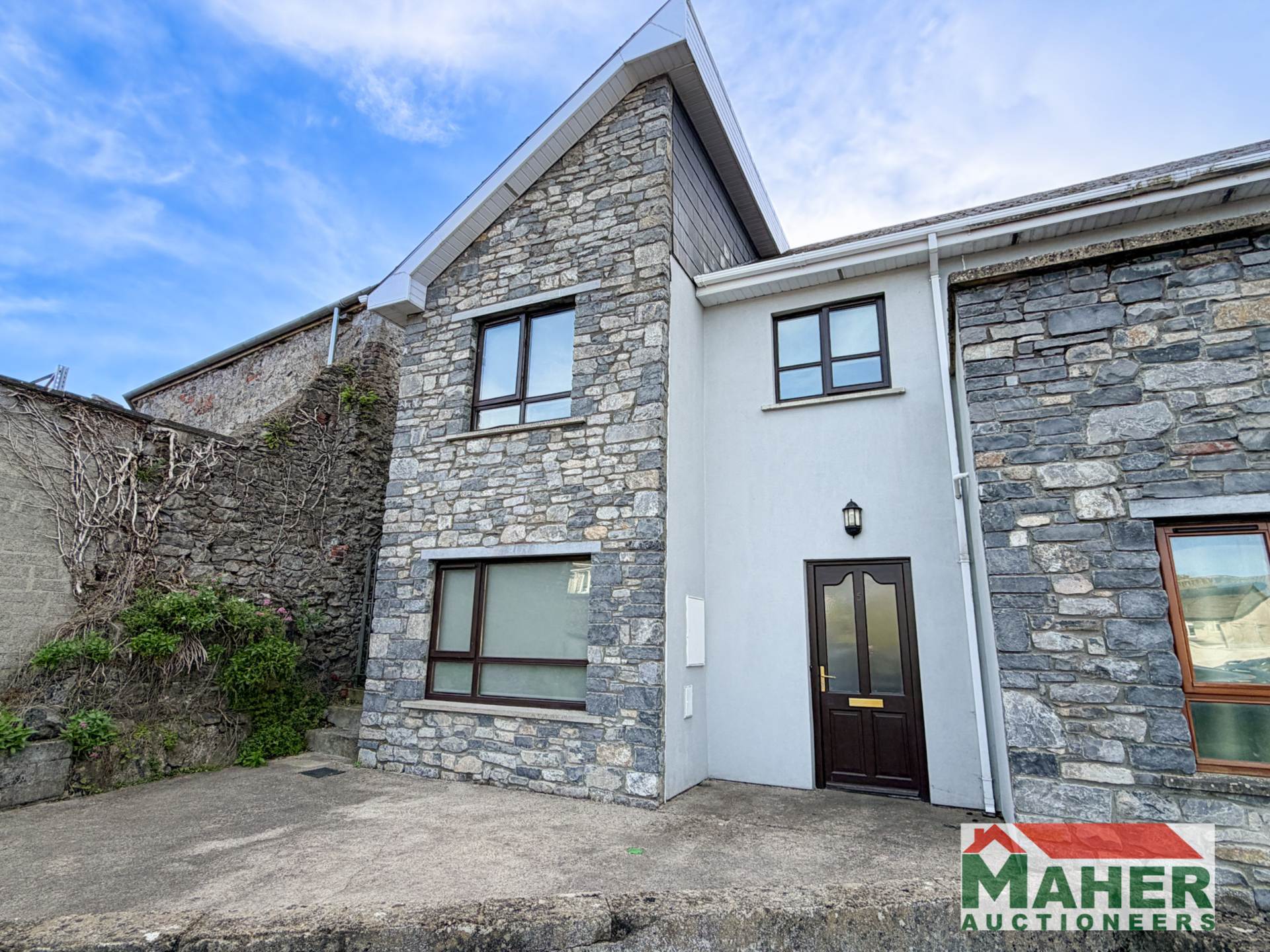 5 Maryville, Cashel