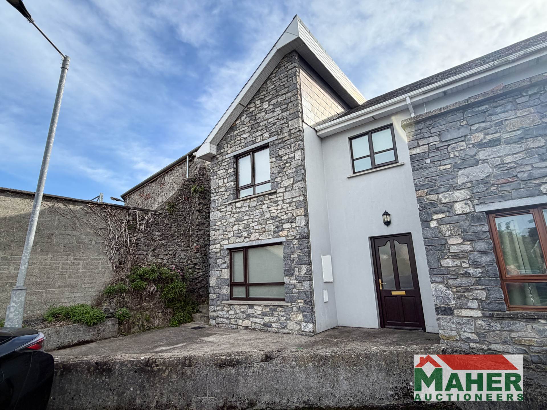 5 Maryville, Cashel