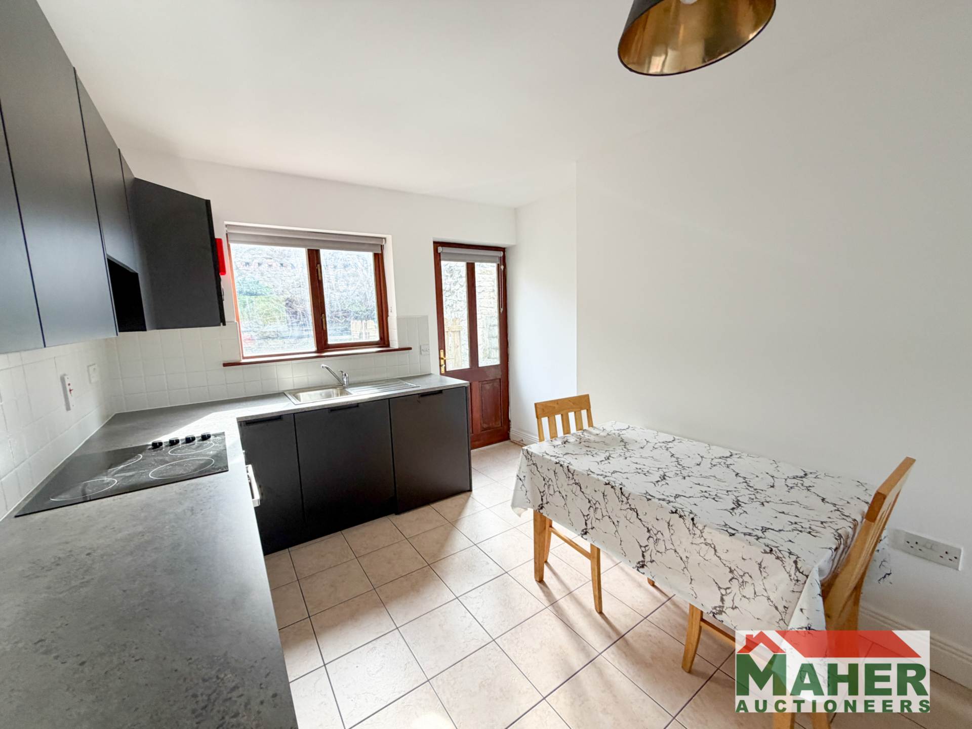 5 Maryville, Cashel